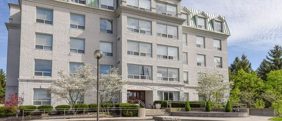 Chateau Brittany at 405 Erb Street West, Waterloo
