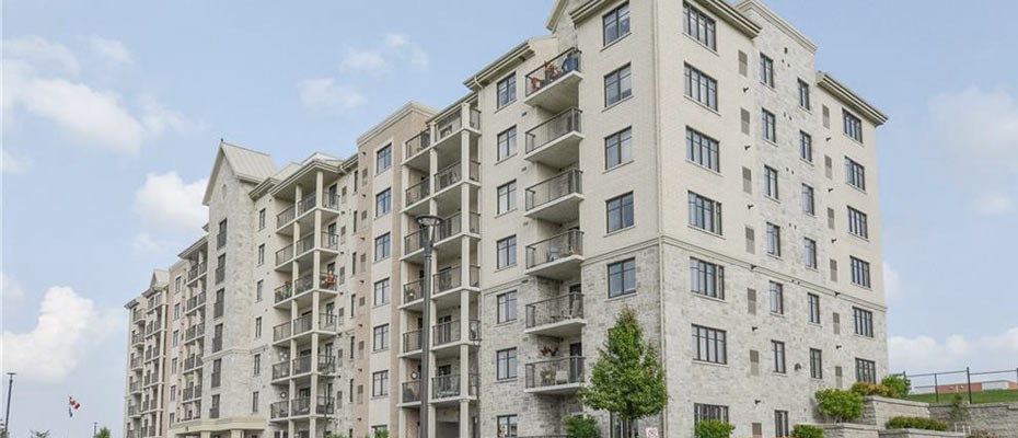 Reflections at Laurelwood - 776-778 Laurelwood Drive, Waterloo